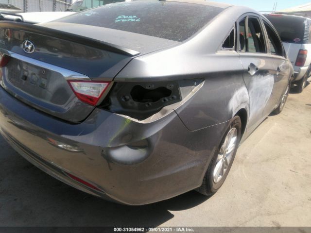 Photo 3 VIN: 5NPEB4AC3DH731742 - HYUNDAI SONATA 