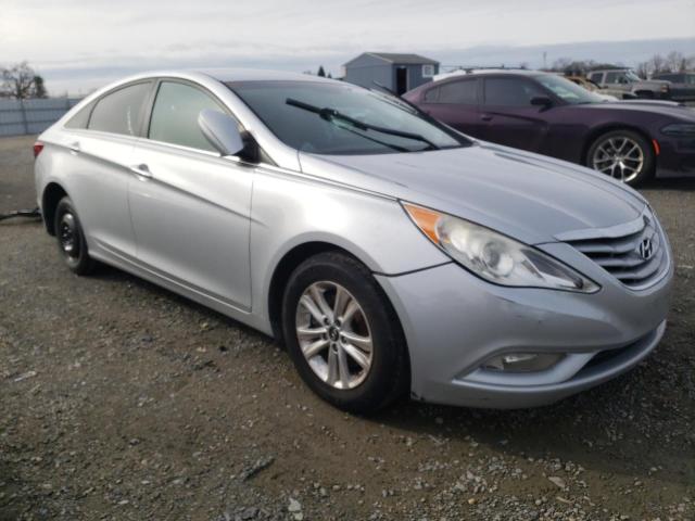 Photo 3 VIN: 5NPEB4AC3DH737119 - HYUNDAI SONATA GLS 