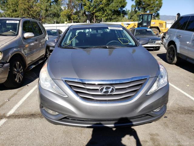 Photo 4 VIN: 5NPEB4AC3DH737203 - HYUNDAI SONATA GLS 