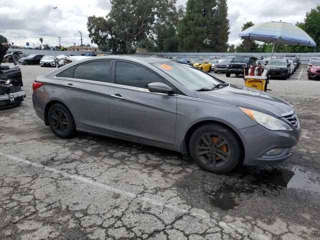 Photo 3 VIN: 5NPEB4AC3DH743504 - HYUNDAI SONATA GLS 