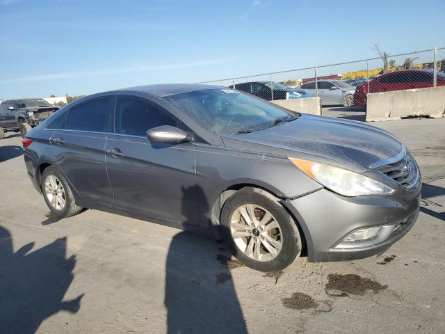 Photo 3 VIN: 5NPEB4AC3DH743518 - HYUNDAI SONATA GLS 