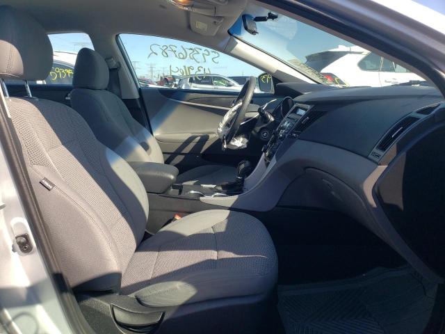 Photo 4 VIN: 5NPEB4AC3DH744717 - HYUNDAI SONATA GLS 