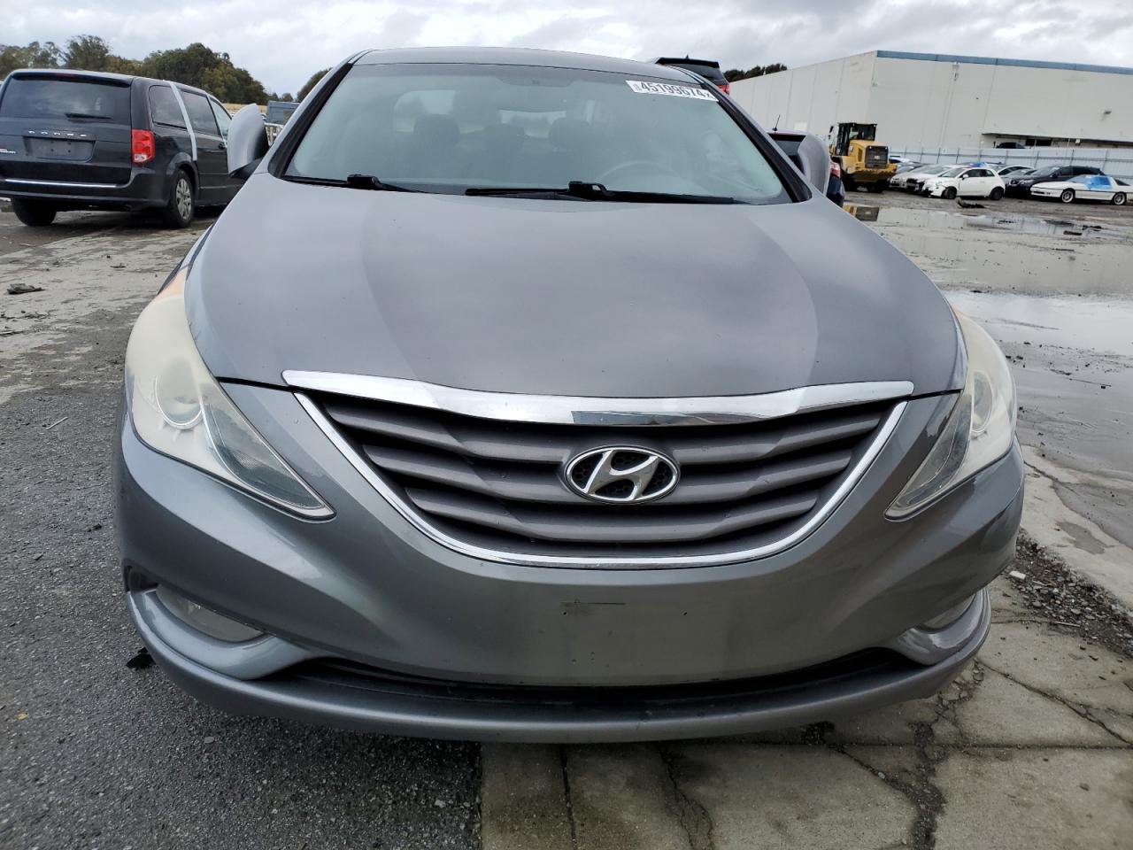 Photo 4 VIN: 5NPEB4AC3DH746189 - HYUNDAI SONATA 