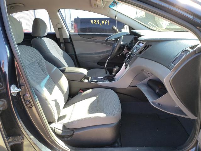 Photo 4 VIN: 5NPEB4AC3DH748900 - HYUNDAI SONATA GLS 