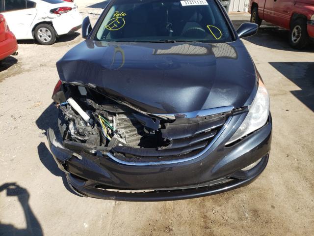 Photo 6 VIN: 5NPEB4AC3DH748900 - HYUNDAI SONATA GLS 