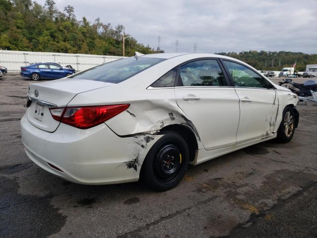 Photo 3 VIN: 5NPEB4AC3DH753434 - HYUNDAI SONATA GLS 