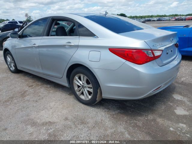 Photo 2 VIN: 5NPEB4AC3DH754616 - HYUNDAI SONATA 