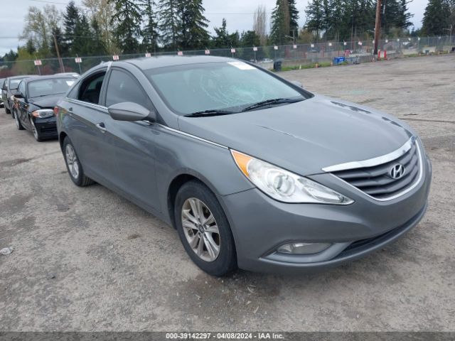 Photo 0 VIN: 5NPEB4AC3DH757080 - HYUNDAI SONATA 