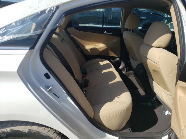 Photo 5 VIN: 5NPEB4AC3DH758214 - HYUNDAI SONATA GLS 