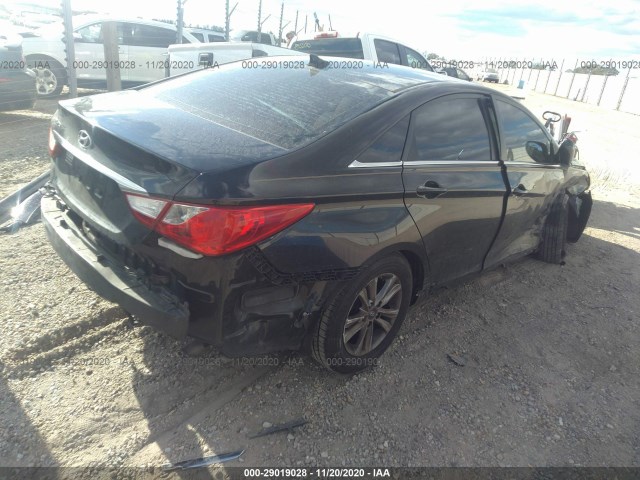 Photo 3 VIN: 5NPEB4AC3DH764112 - HYUNDAI SONATA 