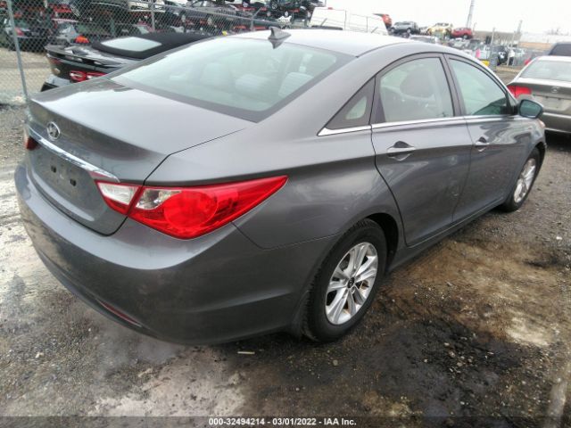 Photo 3 VIN: 5NPEB4AC3DH786966 - HYUNDAI SONATA 