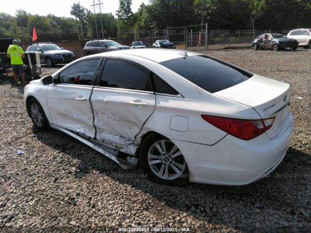 Photo 2 VIN: 5NPEB4AC3DH787888 - HYUNDAI SONATA 