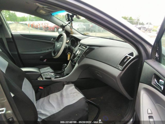 Photo 4 VIN: 5NPEB4AC3DH792427 - HYUNDAI SONATA 