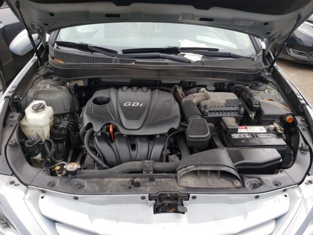 Photo 6 VIN: 5NPEB4AC3DH798258 - HYUNDAI SONATA GLS 