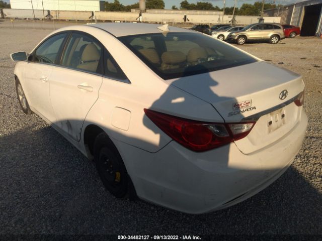 Photo 2 VIN: 5NPEB4AC3DH803006 - HYUNDAI SONATA 