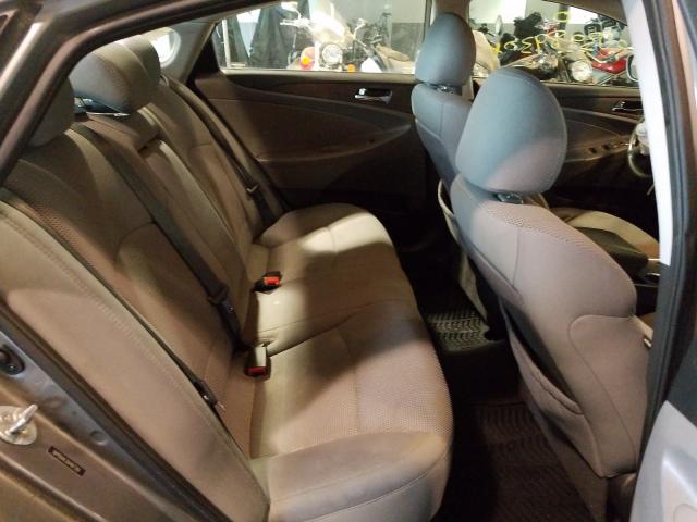 Photo 5 VIN: 5NPEB4AC3DH807282 - HYUNDAI SONATA GLS 