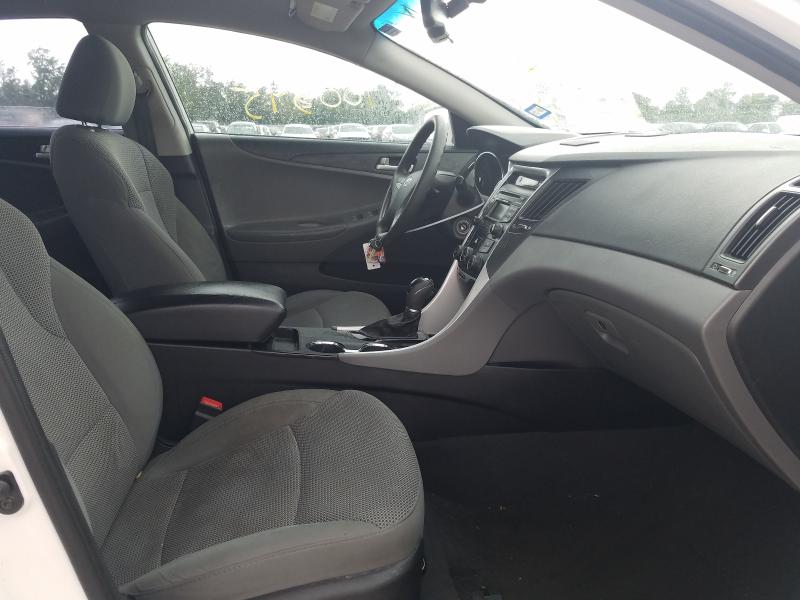 Photo 4 VIN: 5NPEB4AC3EH815108 - HYUNDAI SONATA GLS 