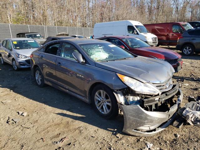 Photo 3 VIN: 5NPEB4AC3EH824407 - HYUNDAI SONATA GLS 