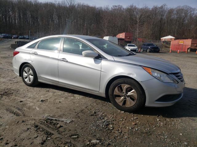 Photo 3 VIN: 5NPEB4AC3EH827839 - HYUNDAI SONATA 