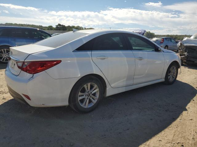 Photo 2 VIN: 5NPEB4AC3EH839702 - HYUNDAI SONATA GLS 