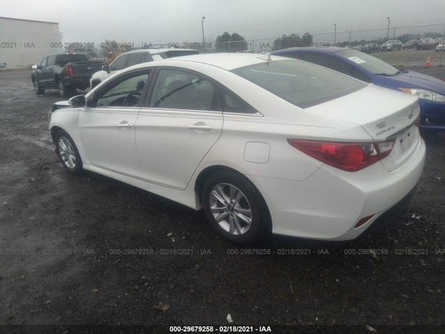 Photo 2 VIN: 5NPEB4AC3EH854880 - HYUNDAI SONATA 