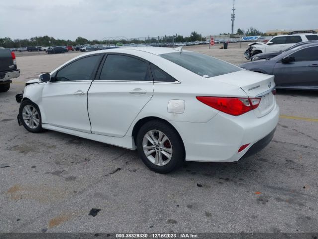 Photo 2 VIN: 5NPEB4AC3EH857021 - HYUNDAI SONATA 