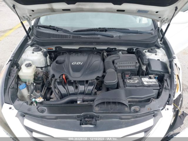 Photo 9 VIN: 5NPEB4AC3EH857021 - HYUNDAI SONATA 