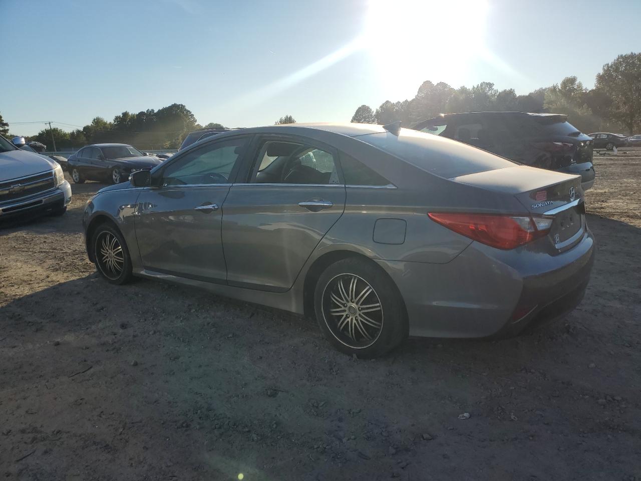 Photo 1 VIN: 5NPEB4AC3EH858198 - HYUNDAI SONATA 