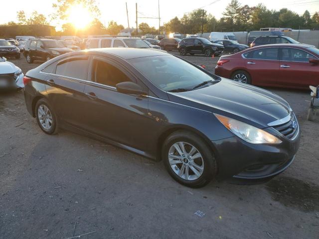 Photo 3 VIN: 5NPEB4AC3EH858377 - HYUNDAI SONATA GLS 