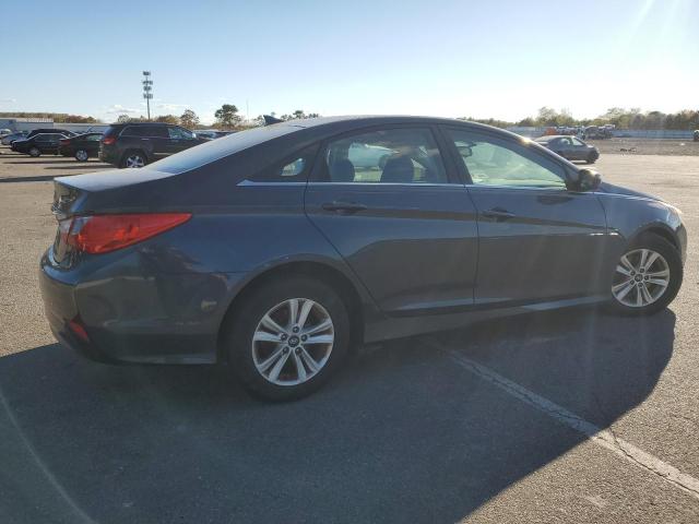 Photo 2 VIN: 5NPEB4AC3EH861313 - HYUNDAI SONATA GLS 