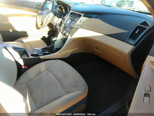 Photo 4 VIN: 5NPEB4AC3EH868911 - HYUNDAI SONATA 