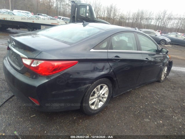 Photo 3 VIN: 5NPEB4AC3EH872425 - HYUNDAI SONATA 