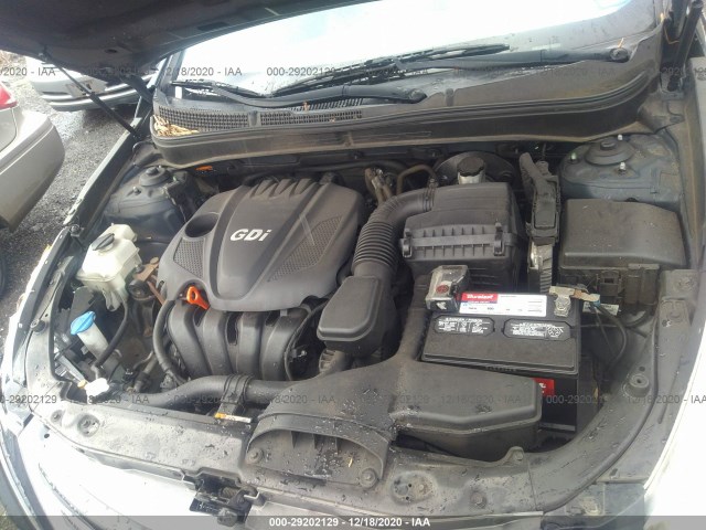 Photo 9 VIN: 5NPEB4AC3EH872425 - HYUNDAI SONATA 