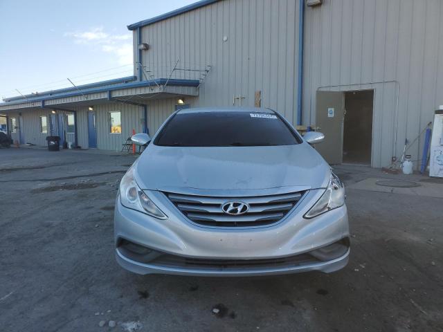 Photo 4 VIN: 5NPEB4AC3EH877785 - HYUNDAI SONATA GLS 