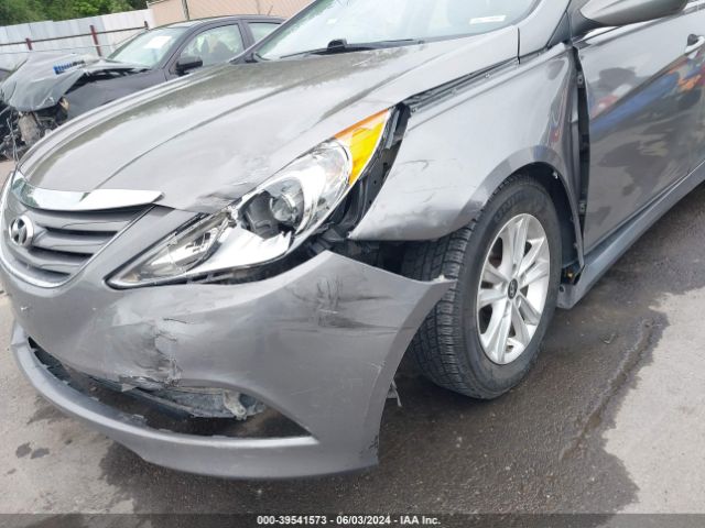 Photo 5 VIN: 5NPEB4AC3EH879956 - HYUNDAI SONATA 