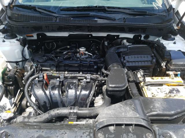 Photo 6 VIN: 5NPEB4AC3EH893680 - HYUNDAI SONATA GLS 