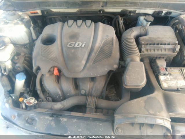 Photo 9 VIN: 5NPEB4AC3EH931019 - HYUNDAI SONATA 