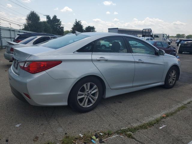 Photo 2 VIN: 5NPEB4AC3EH939458 - HYUNDAI SONATA 