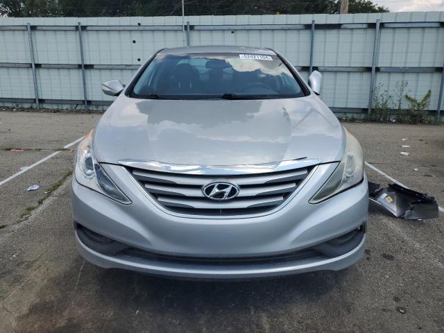 Photo 4 VIN: 5NPEB4AC3EH939458 - HYUNDAI SONATA 