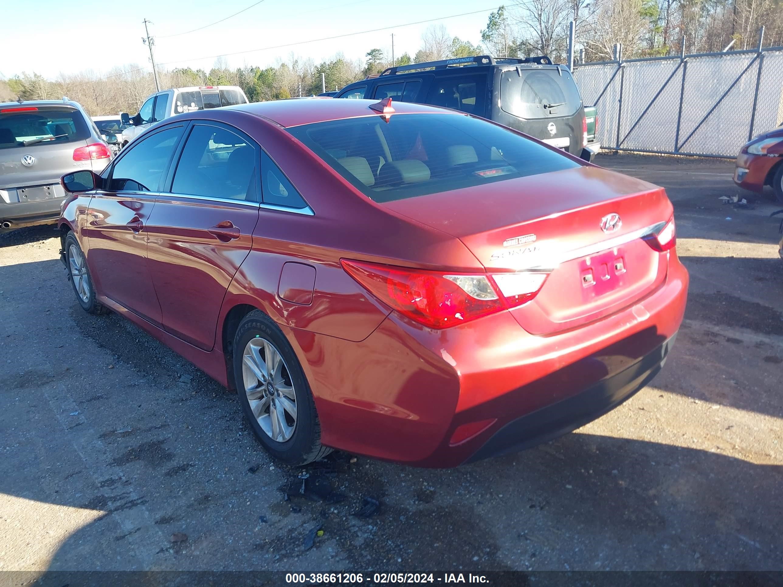 Photo 2 VIN: 5NPEB4AC3EH947849 - HYUNDAI SONATA 