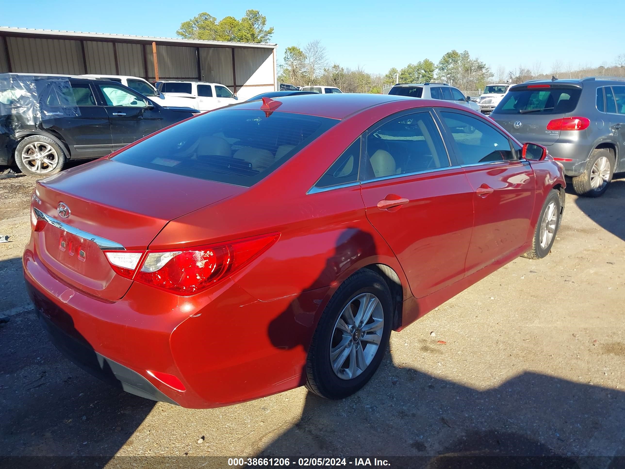 Photo 3 VIN: 5NPEB4AC3EH947849 - HYUNDAI SONATA 