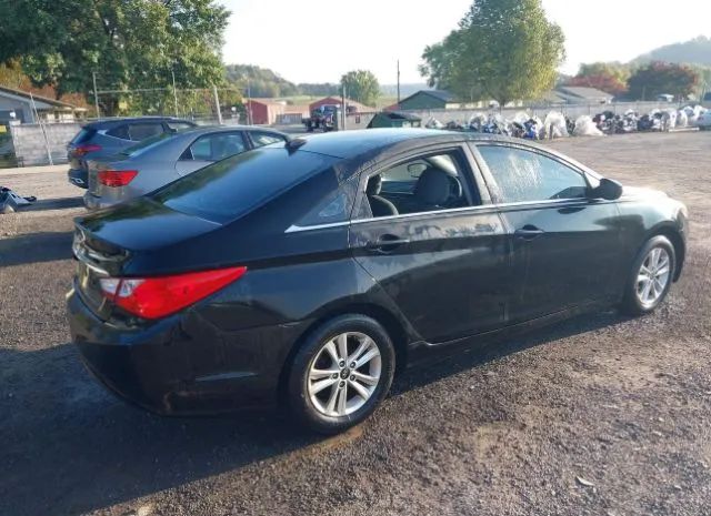 Photo 3 VIN: 5NPEB4AC4BH008723 - HYUNDAI SONATA 