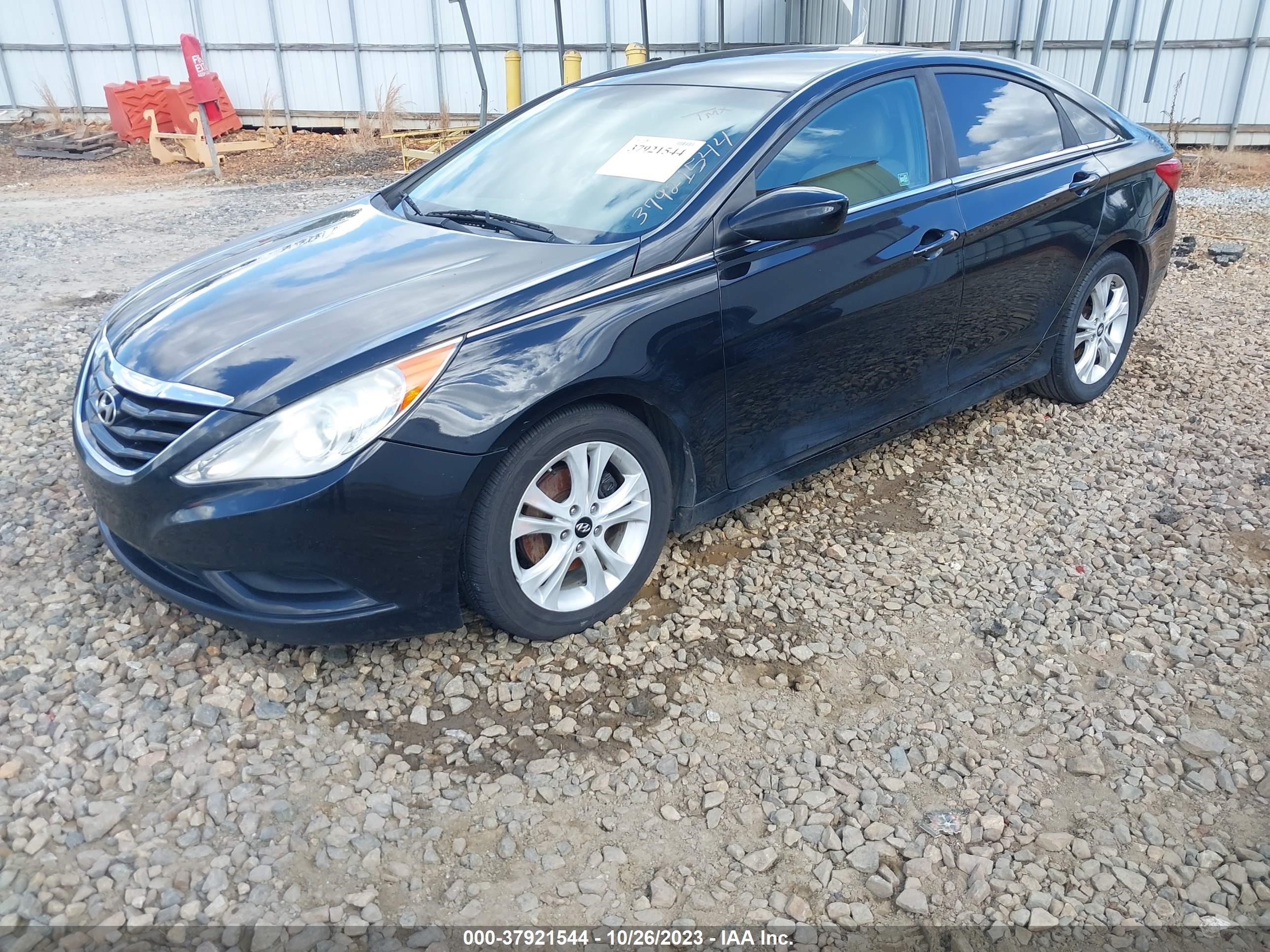 Photo 1 VIN: 5NPEB4AC4BH045593 - HYUNDAI SONATA 