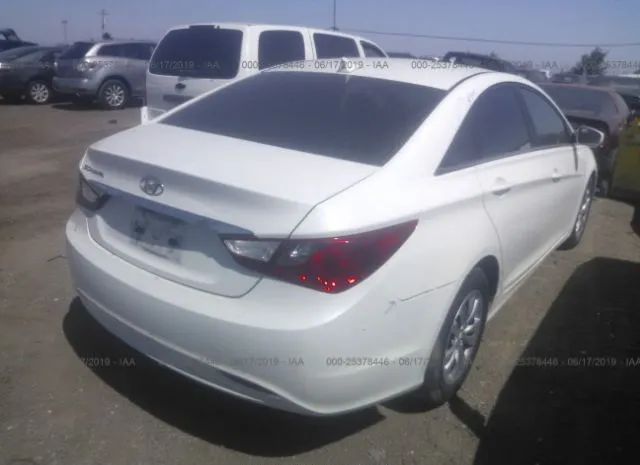 Photo 3 VIN: 5NPEB4AC4BH049675 - HYUNDAI SONATA 