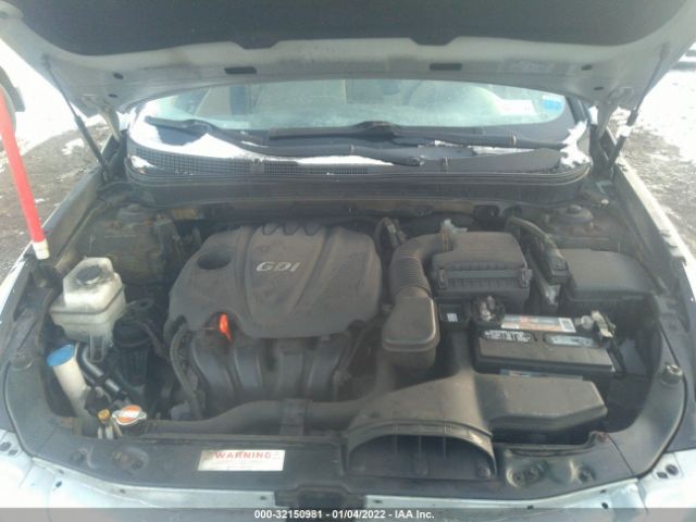 Photo 9 VIN: 5NPEB4AC4BH050602 - HYUNDAI SONATA 