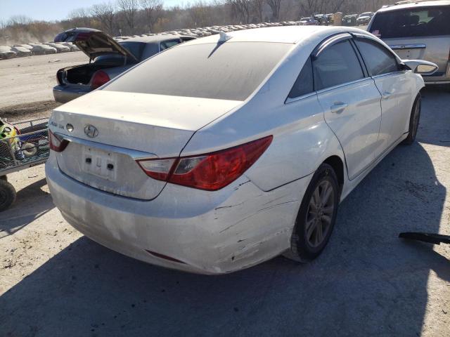 Photo 3 VIN: 5NPEB4AC4BH063351 - HYUNDAI SONATA 