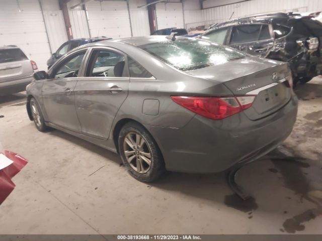 Photo 2 VIN: 5NPEB4AC4BH068341 - HYUNDAI SONATA 