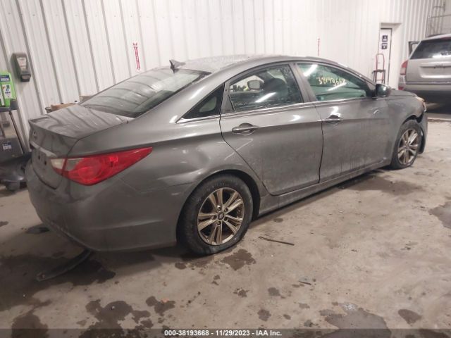 Photo 3 VIN: 5NPEB4AC4BH068341 - HYUNDAI SONATA 