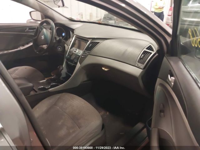 Photo 4 VIN: 5NPEB4AC4BH068341 - HYUNDAI SONATA 