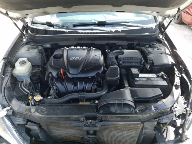 Photo 6 VIN: 5NPEB4AC4BH074091 - HYUNDAI SONATA GLS 